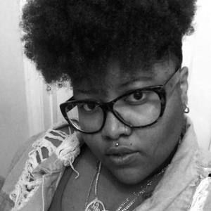 Meet your Posher, Latisha